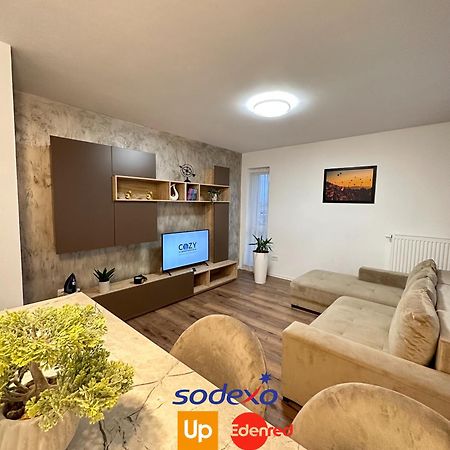 Deluxe Cozy Apartments - Coresi Mall #Braşov Buitenkant foto