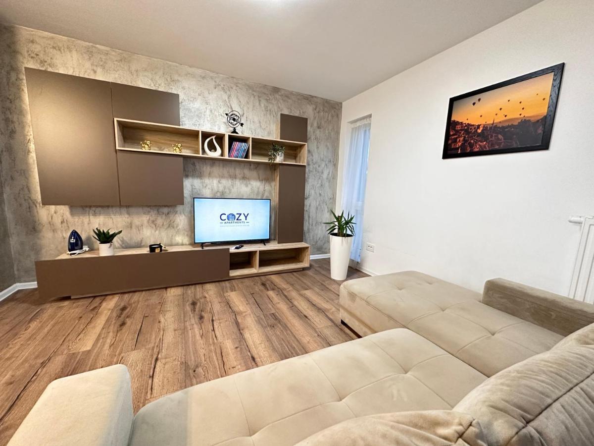 Deluxe Cozy Apartments - Coresi Mall #Braşov Buitenkant foto