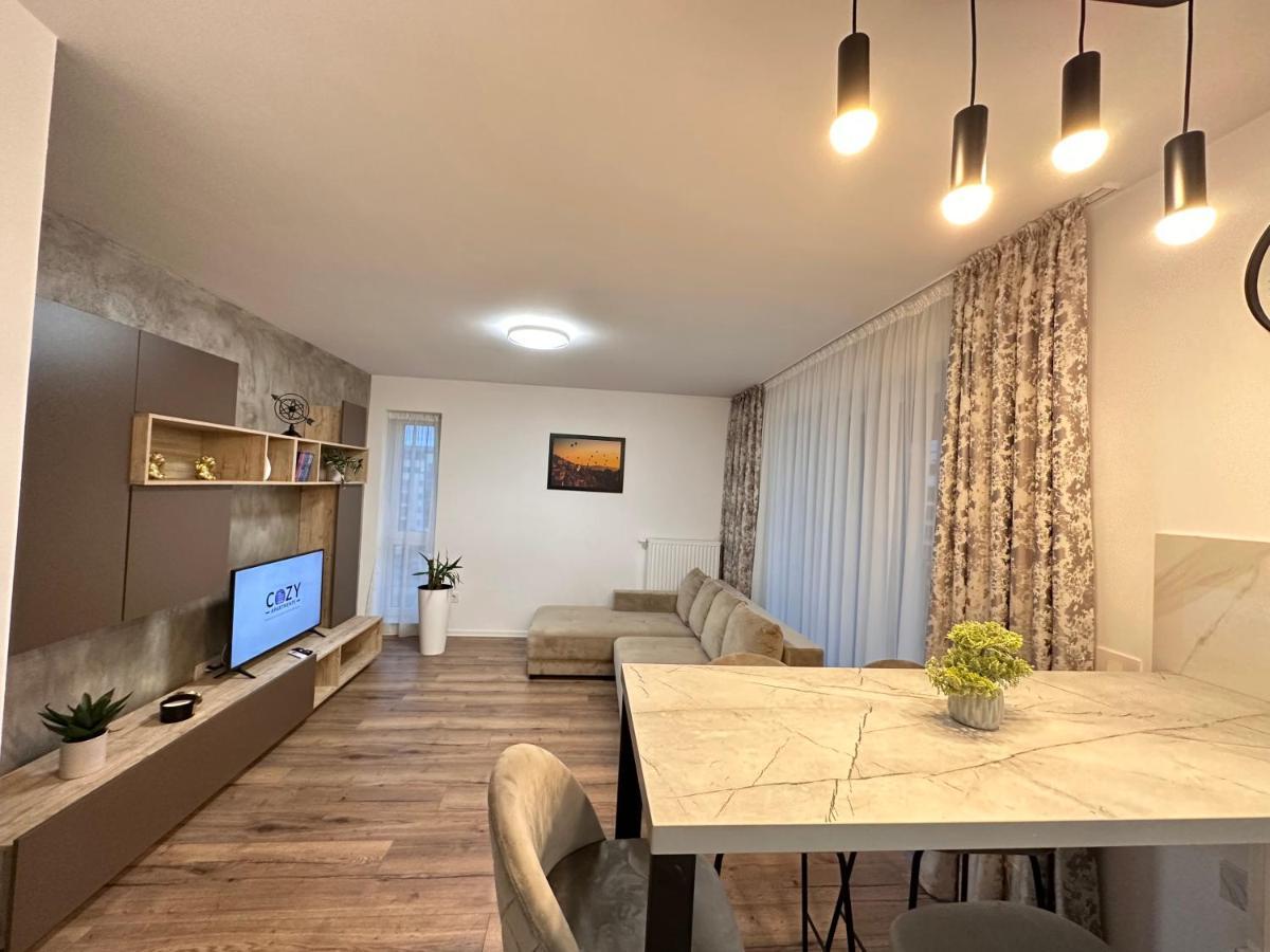 Deluxe Cozy Apartments - Coresi Mall #Braşov Buitenkant foto