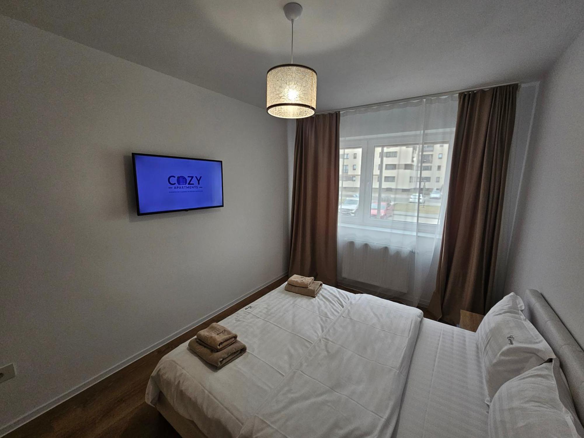 Deluxe Cozy Apartments - Coresi Mall #Braşov Buitenkant foto