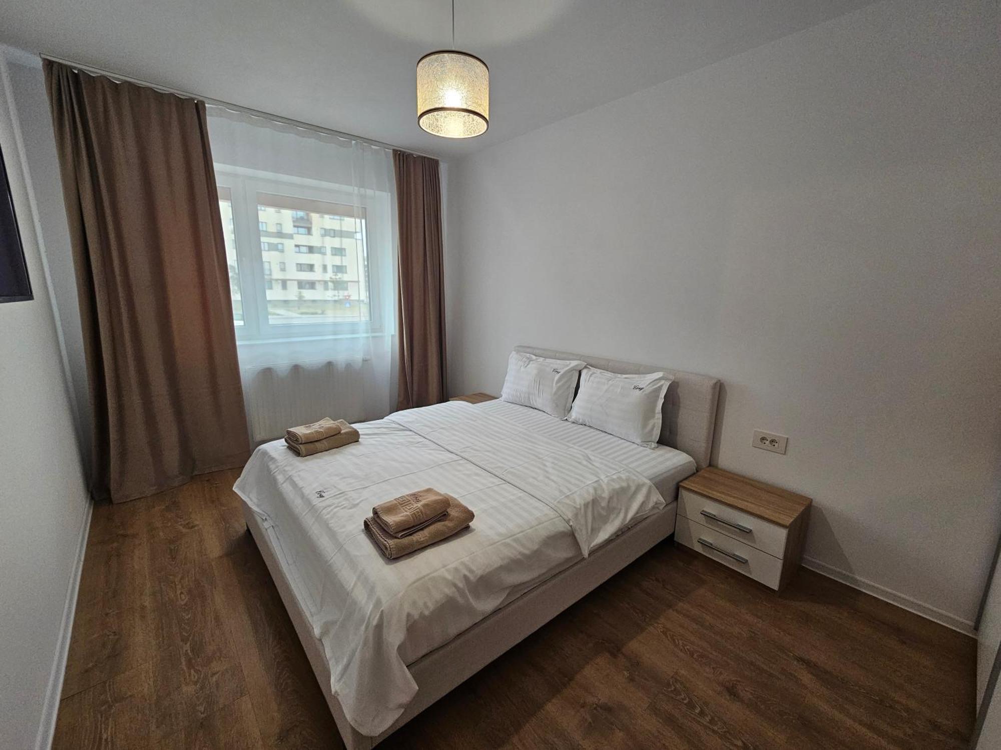 Deluxe Cozy Apartments - Coresi Mall #Braşov Buitenkant foto